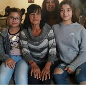 Meet your Posher, Daniela